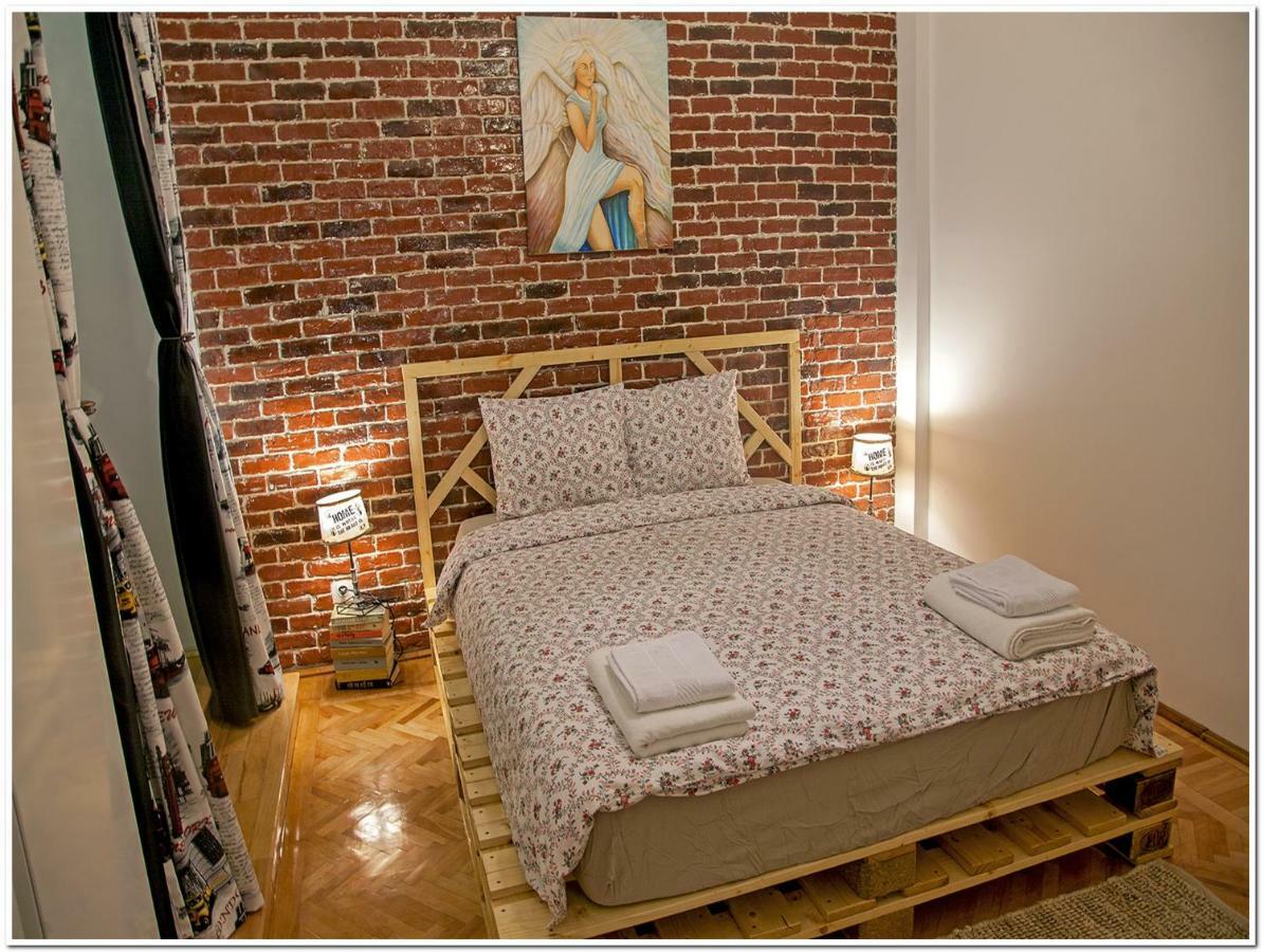 Skyview Old Town Apartment Bucarest Esterno foto